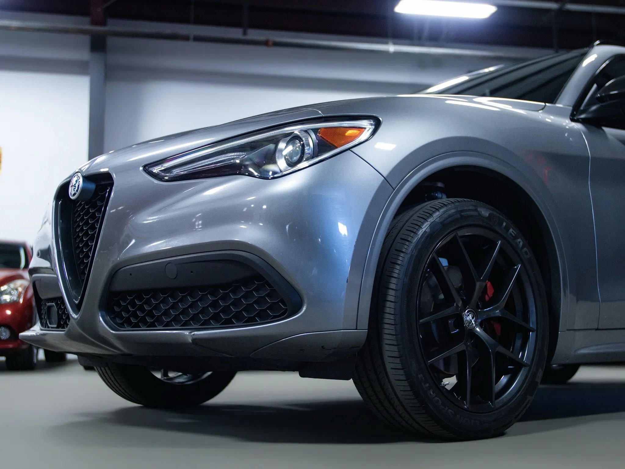 Used 2020 Alfa Romeo Stelvio Sport w/ Quick Order Package 22K Sport image 6