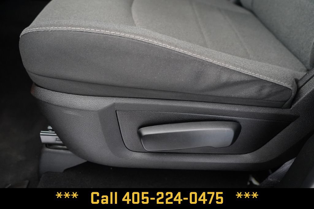 Used 2024 RAM 1500 Warlock RWD image 17