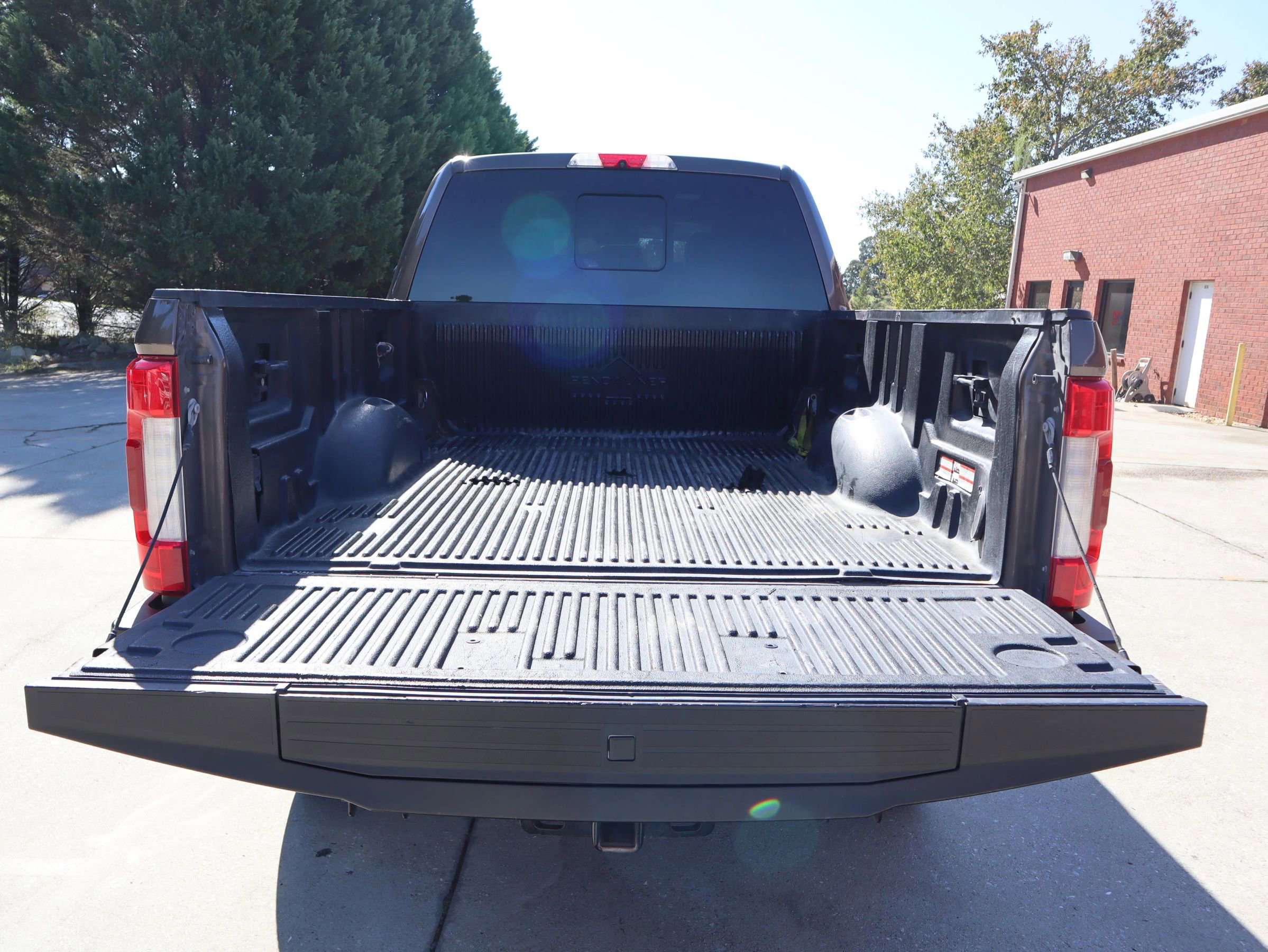 Used 2017 Ford F250 King Ranch w/ King Ranch Ultimate Package image 5