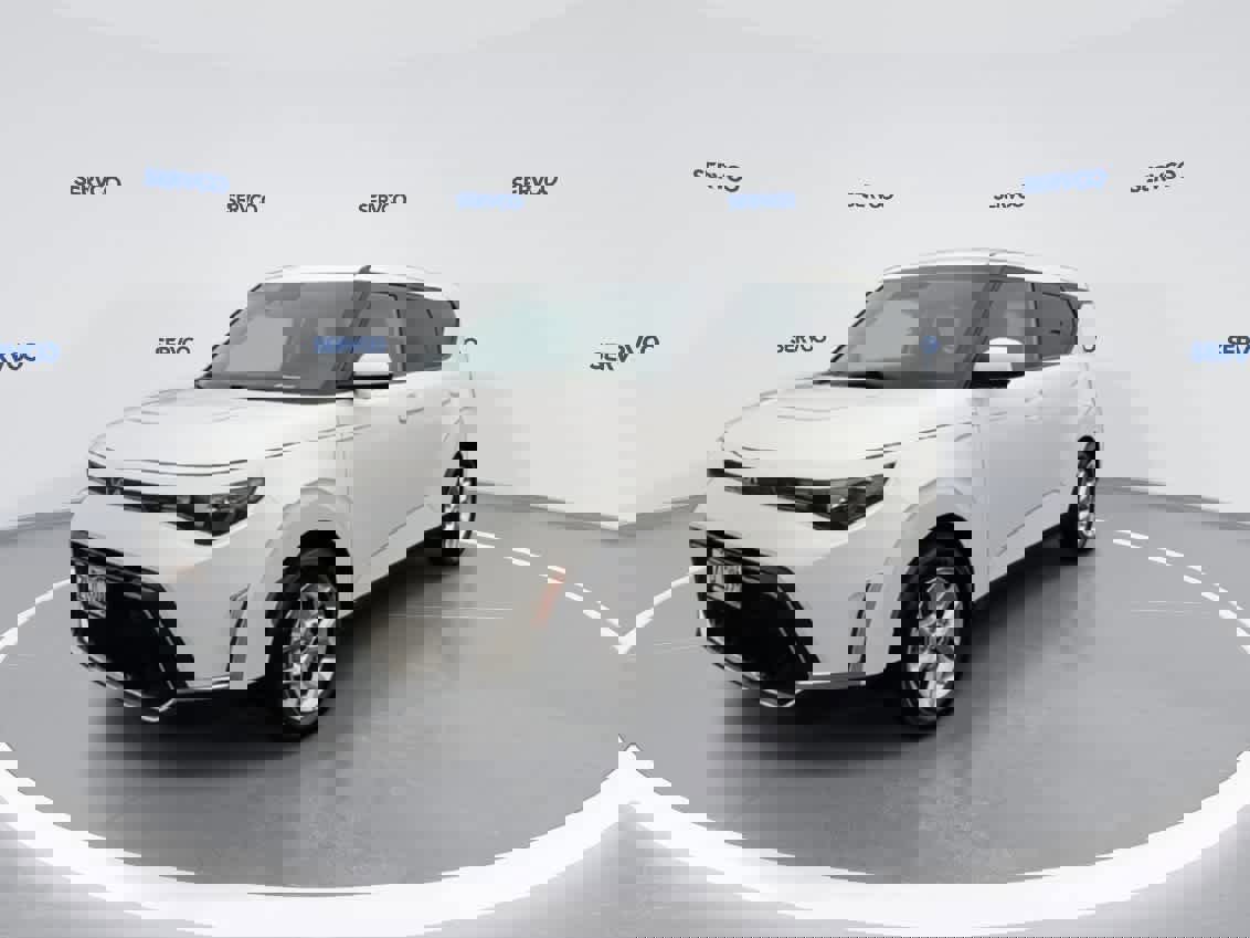 Used 2023 Kia Soul LX w/ LX Technology Package image 5