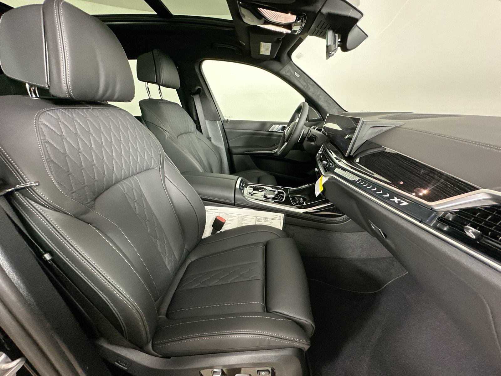 New 2027 BMW X7 xDrive40i w/ M Sport Package AWD/4WD image 43