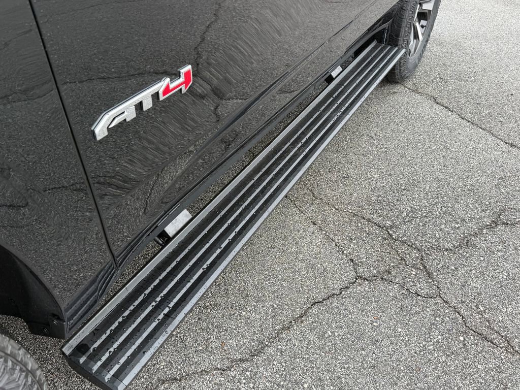 New 2026 GMC Yukon AT4 Ultimate image 7