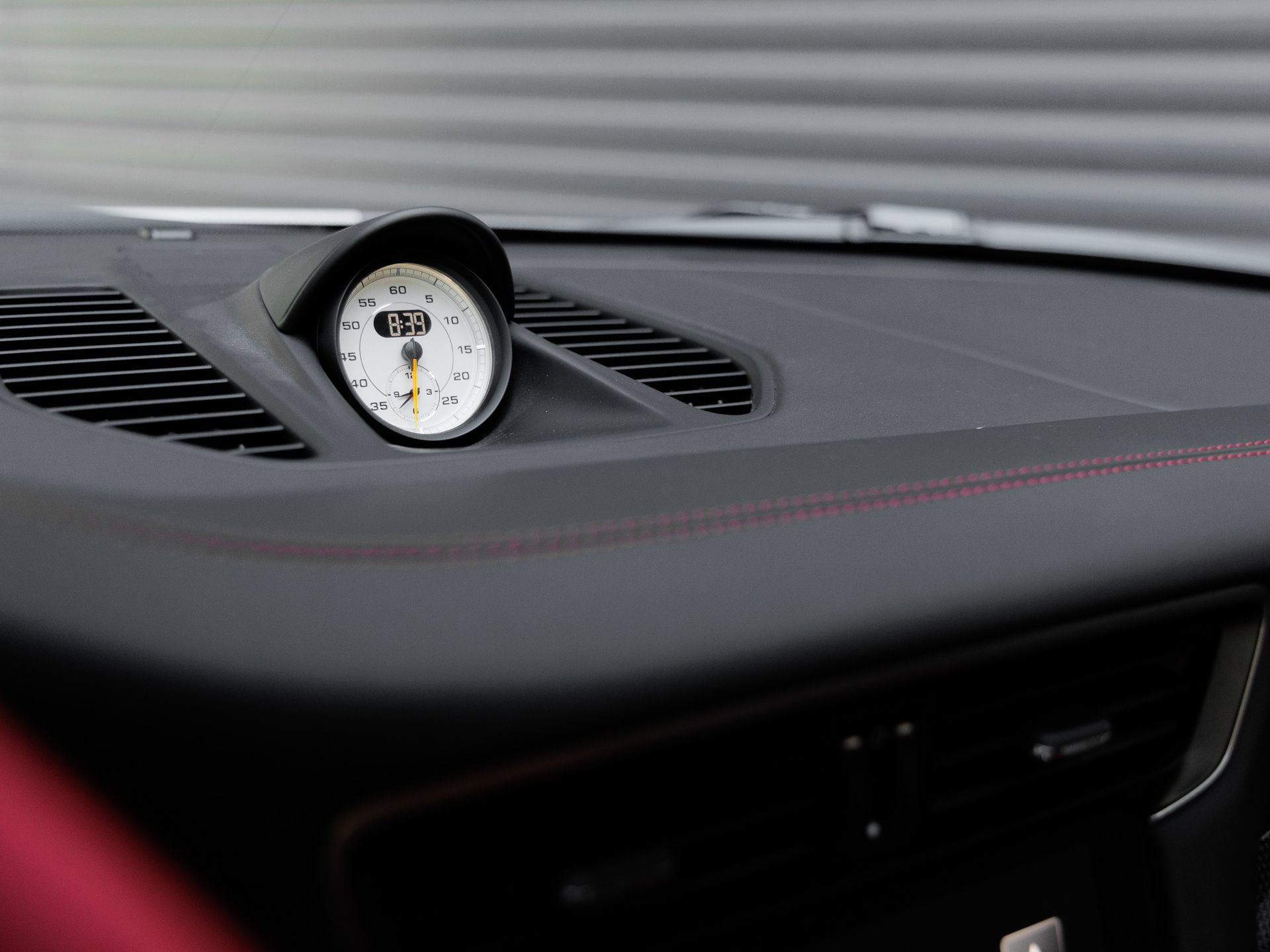 Certified 2018 Porsche 911 GT2 RS RWD image 25