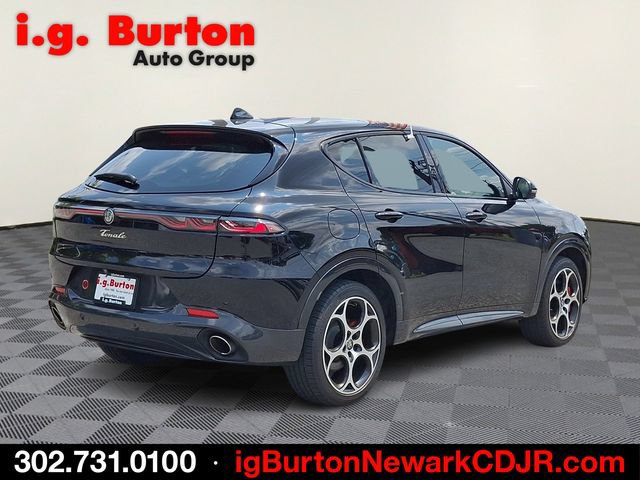 Used 2024 Alfa Romeo Tonale Veloce AWD/4WD image 6