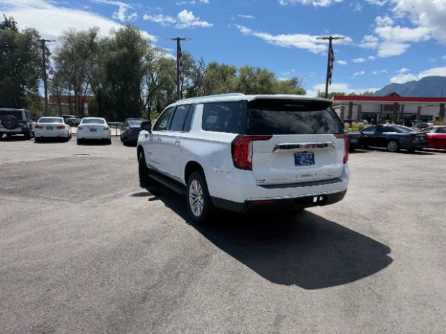 Used 2023 GMC Yukon XL SLT AWD/4WD image 21