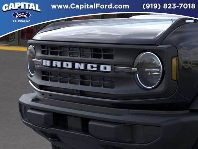 New 2025 Ford Bronco 4-Door AWD/4WD image 19