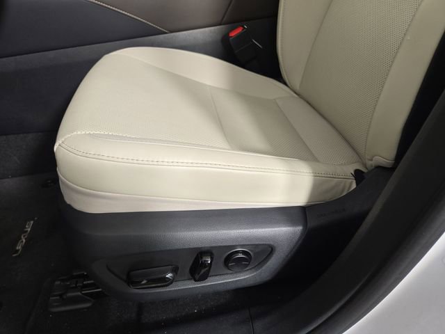 Used 2024 Lexus RX 350 FWD w/ Technology Package image 29