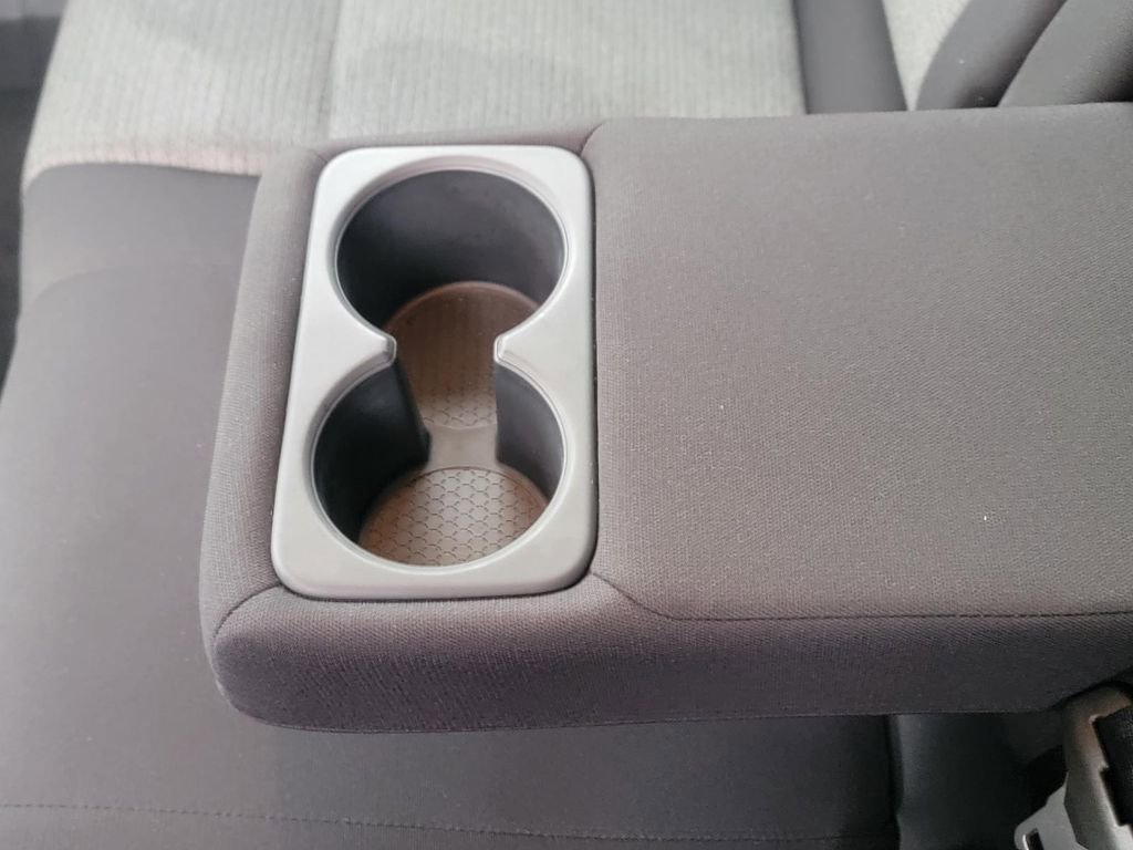 Used 2021 Nissan Rogue S AWD/4WD image 24