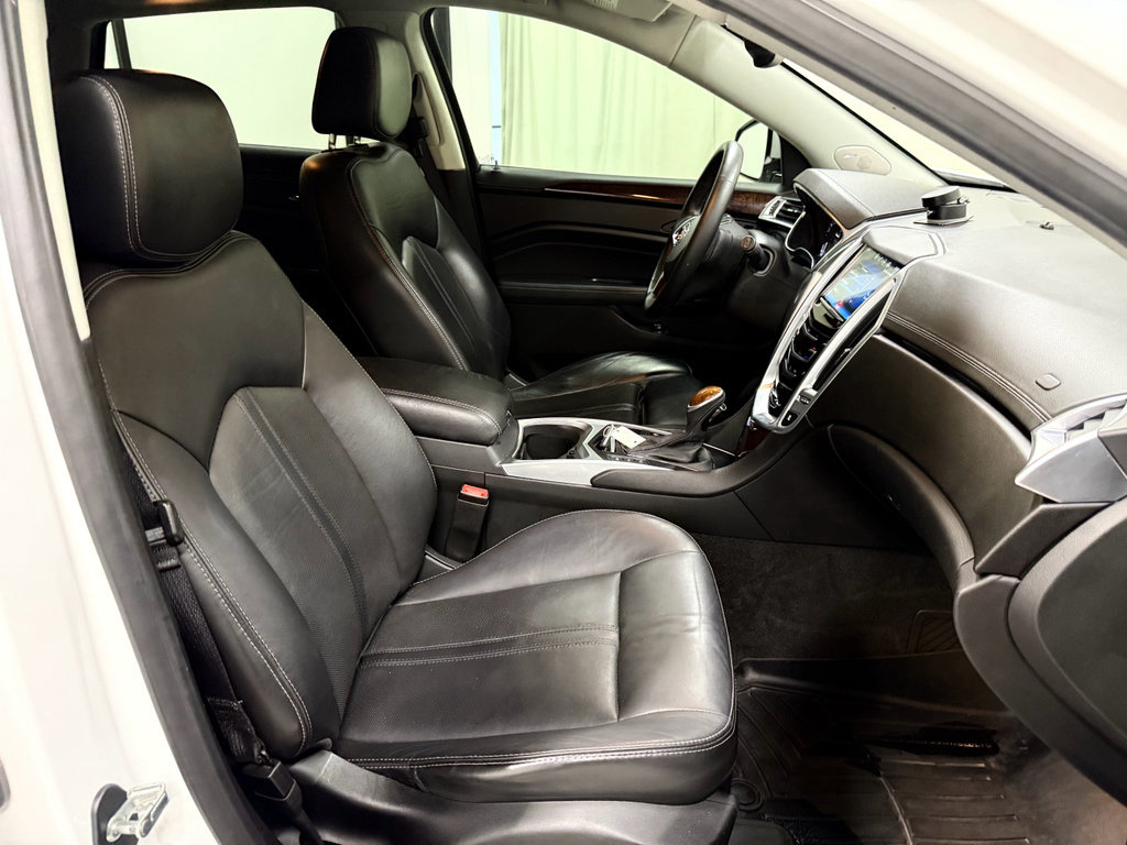 Used 2016 Cadillac SRX Luxury w/ Driver Awareness Package FWD image 24