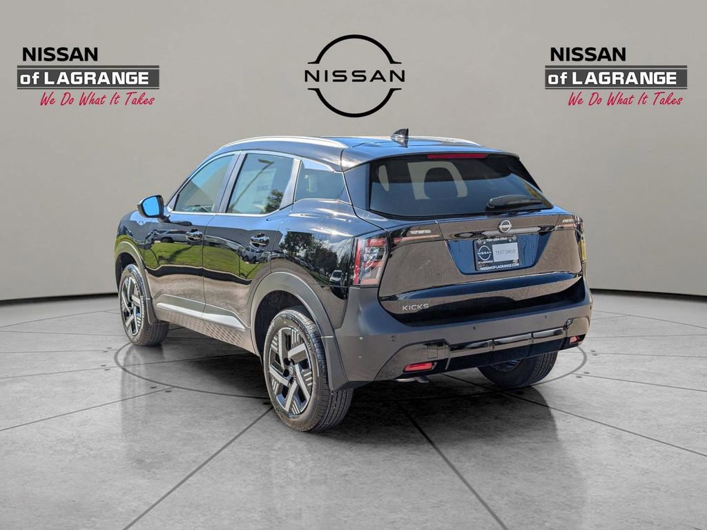 New 2026 Nissan Kicks SV image 5