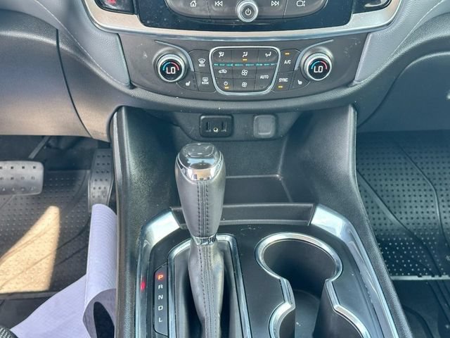Used 2018 Chevrolet Traverse LT AWD/4WD image 16