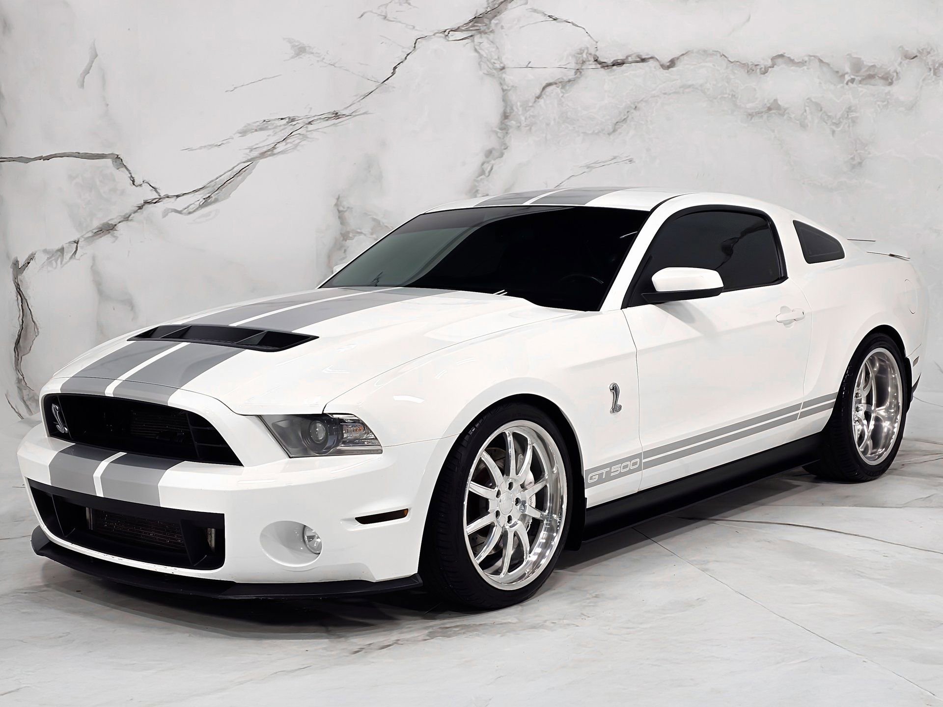 Used 2012 Ford Mustang Shelby GT500 w/ Electronics Pkg RWD image 14
