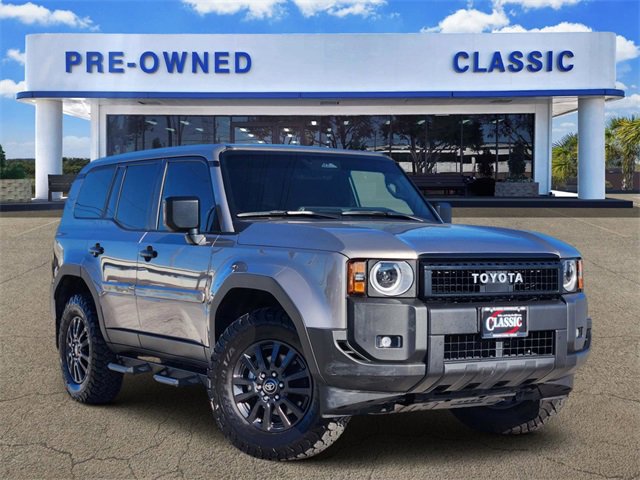 Used 2024 Toyota Land Cruiser Base image 1