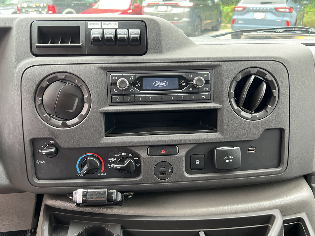 New 2026 Ford E-350 and Econoline 350 Super Duty w/ Power Equipment Group image 20