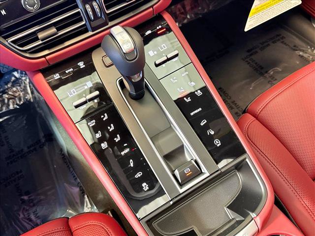 New 2026 Porsche Macan S AWD/4WD image 18