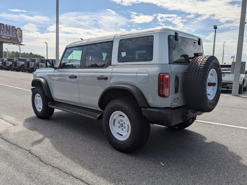 New 2026 Ford Bronco Heritage Edition AWD/4WD image 6