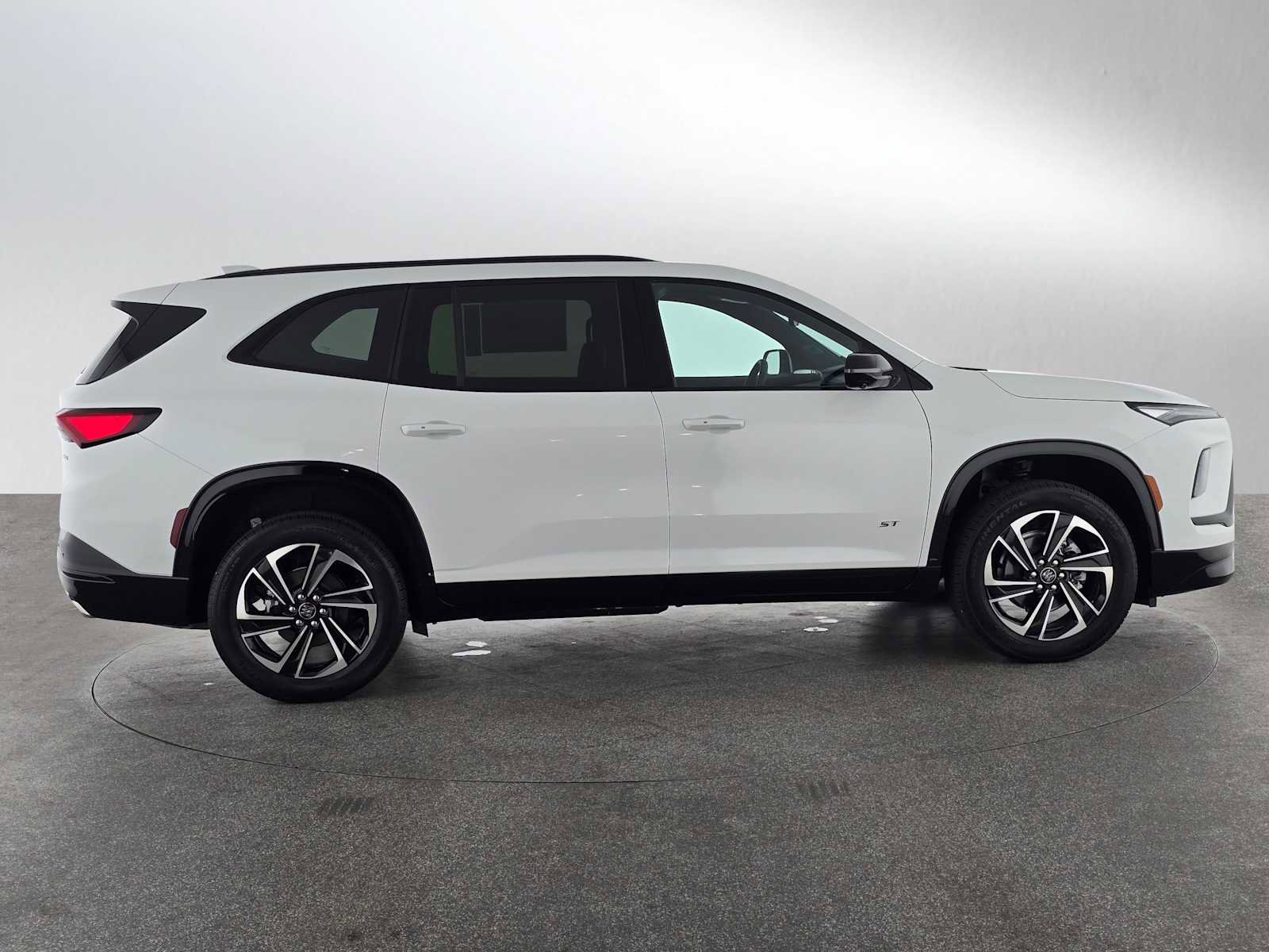 New 2026 Buick Enclave Sport Touring w/ Power Package image 2