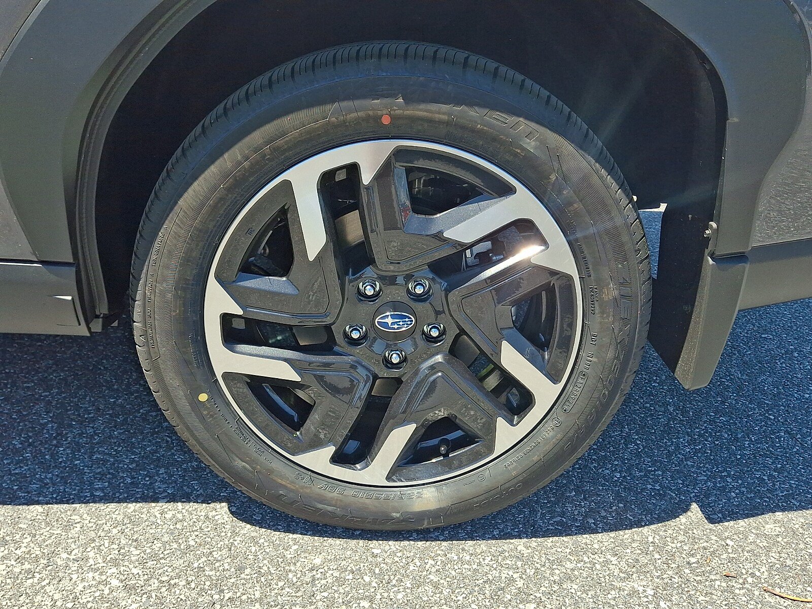 New 2026 Subaru Forester Premium AWD/4WD video 5