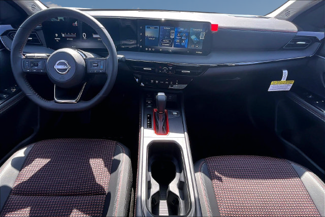 New 2026 Nissan Kicks SR FWD image 5