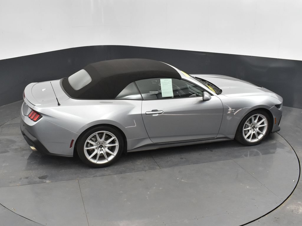Used 2025 Ford Mustang GT Premium RWD image 24