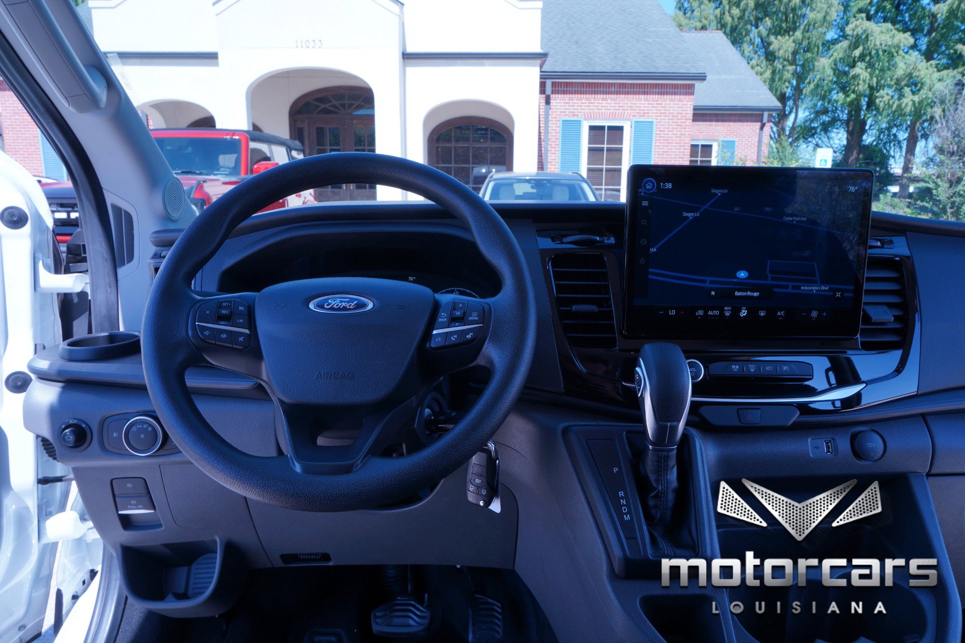 Used 2023 Ford Transit 350 XLT image 31