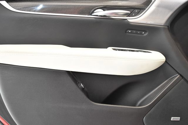 Used 2023 Cadillac XT5 Sportv w/ Technology Package image 21