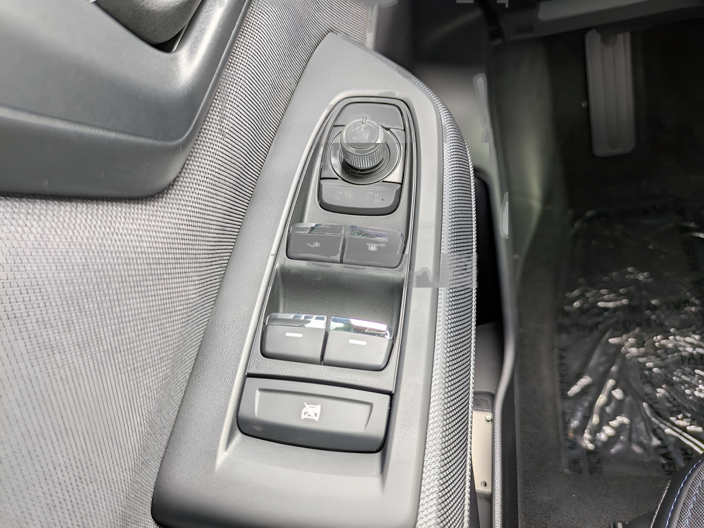 Used 2026 Subaru Forester Premium AWD/4WD image 22