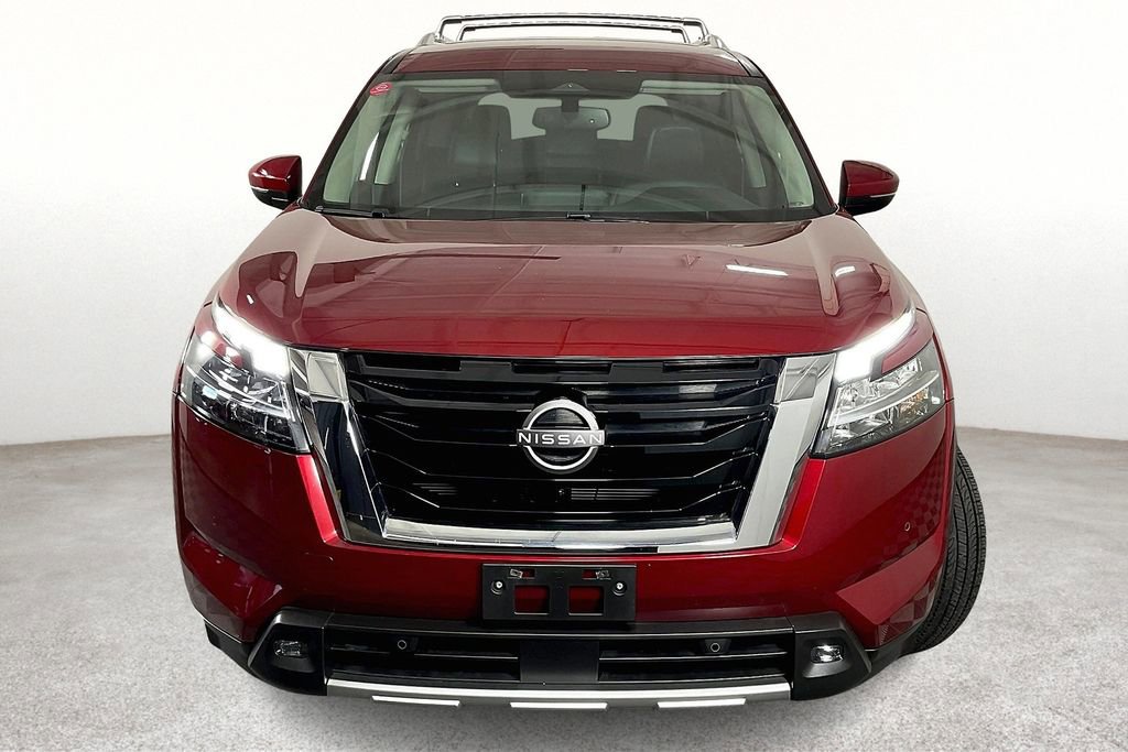 Used 2022 Nissan Pathfinder SL w/ Cargo Package image 5