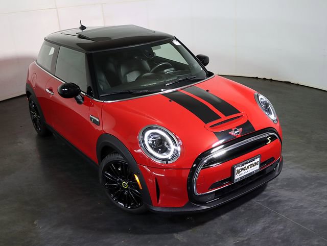 Used 2023 MINI Cooper SE image 7
