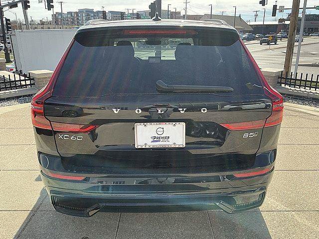 New 2026 Volvo XC60 B5 Plus w/ Climate Package AWD/4WD image 9