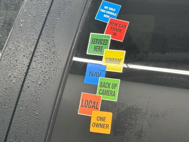 Used 2020 Toyota RAV4 XLE Premium image 8