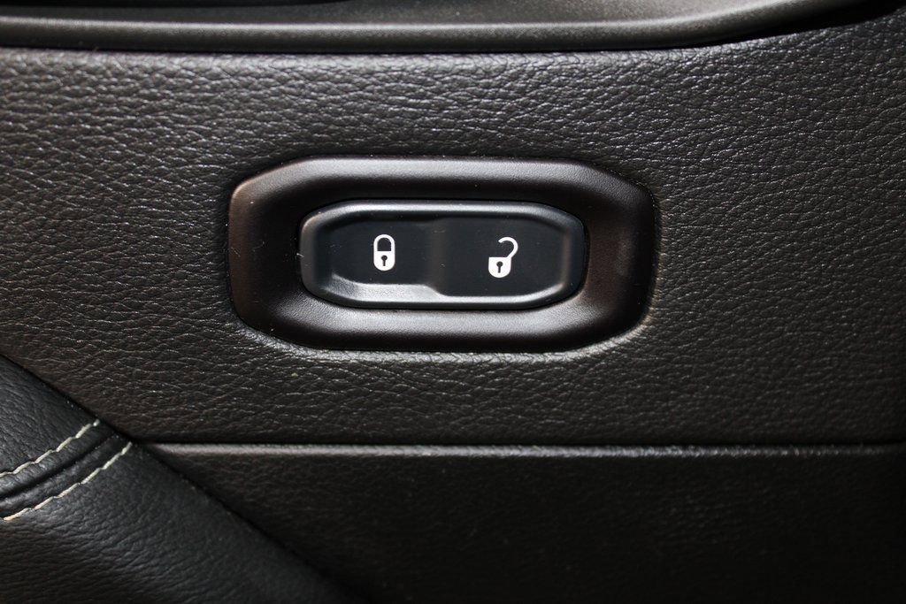 Used 2020 Jeep Gladiator Overland image 20