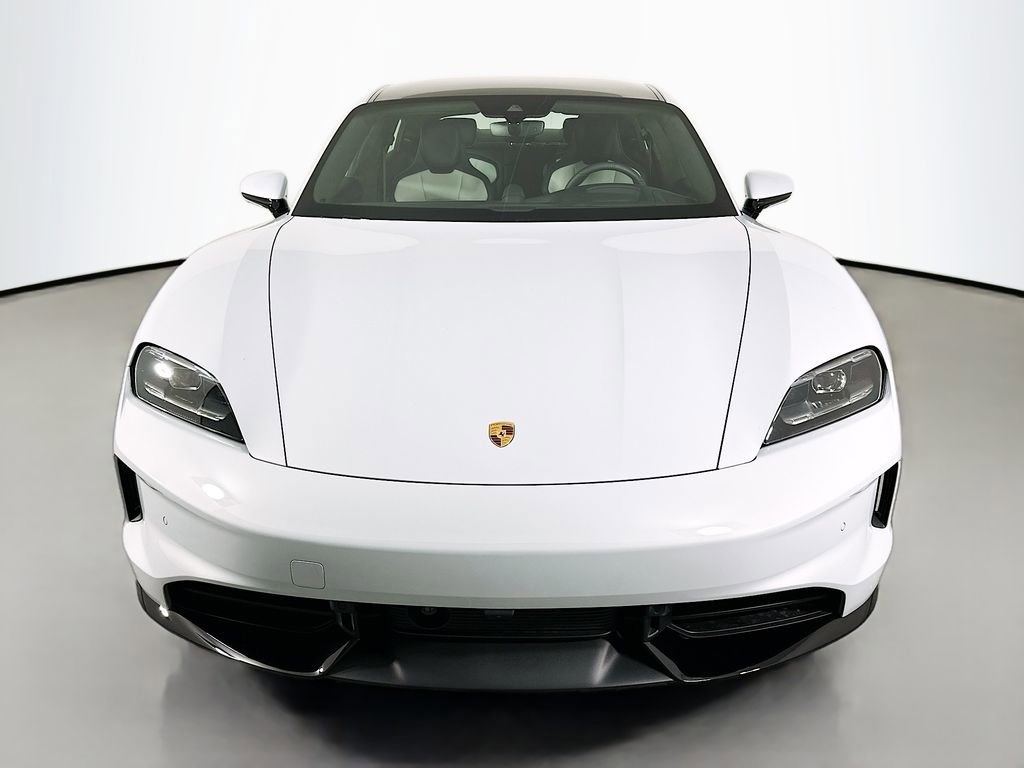 New 2025 Porsche Taycan GTS image 6