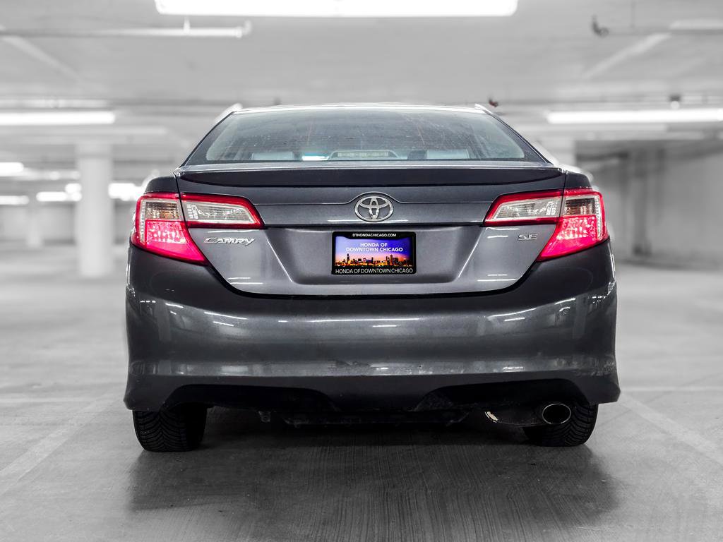 Used 2014 Toyota Camry SE FWD image 8