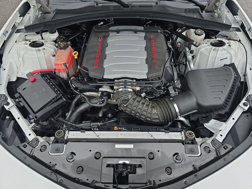 Certified 2021 Chevrolet Camaro SS image 32