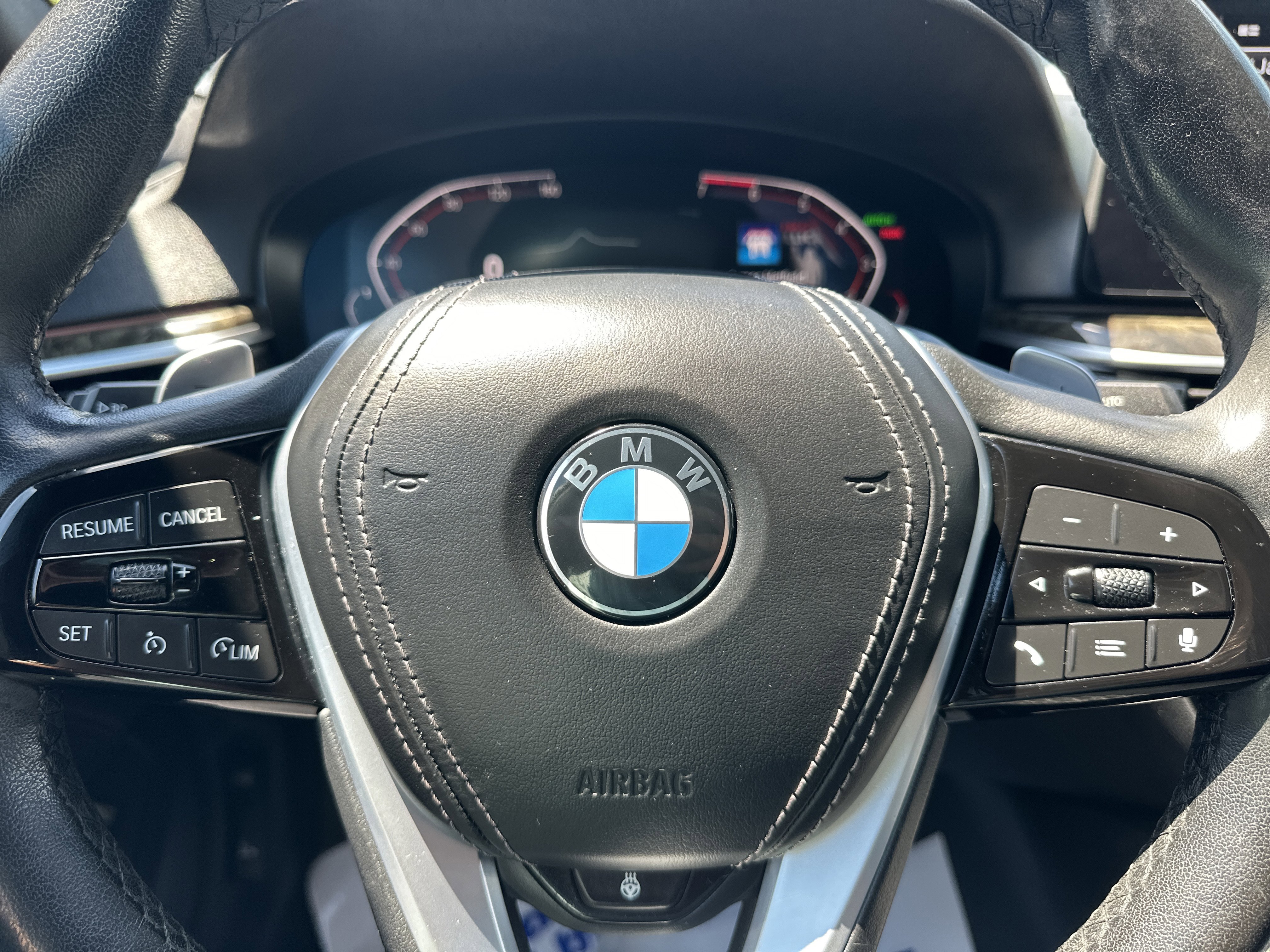 Used 2021 BMW 530i xDrive w/ Premium Package AWD/4WD image 15