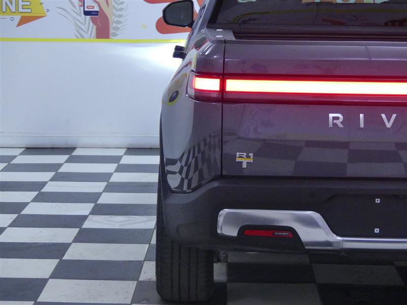 Used 2023 Rivian R1T Adventure AWD/4WD image 33