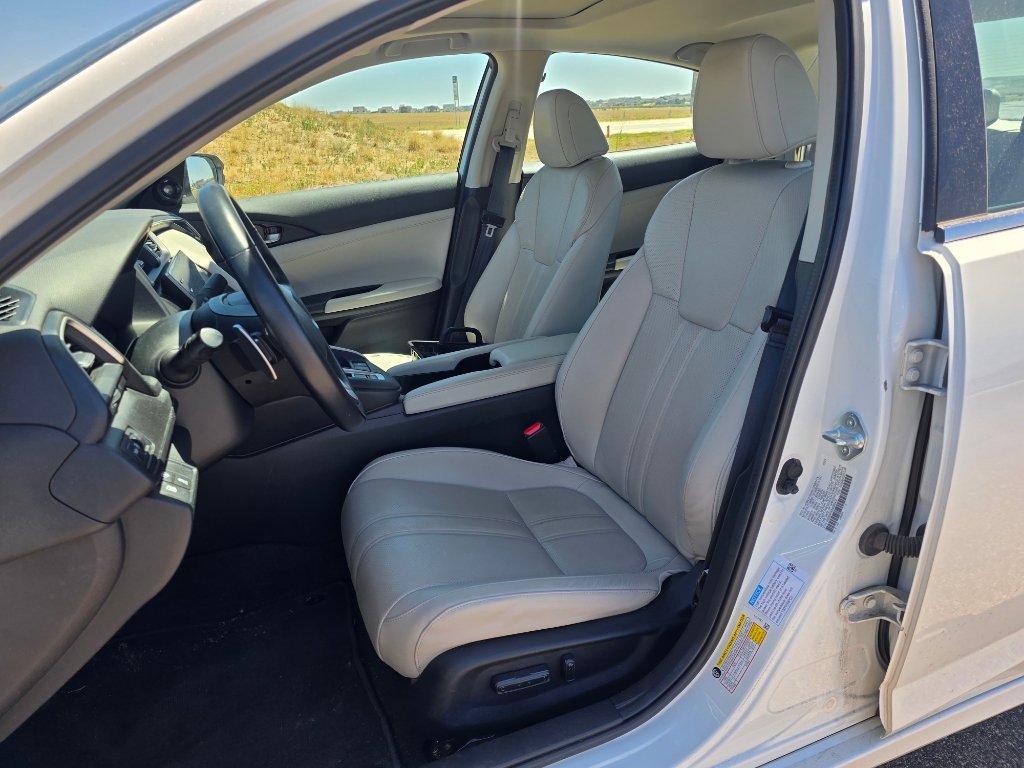 Used 2022 Honda Insight Touring image 13