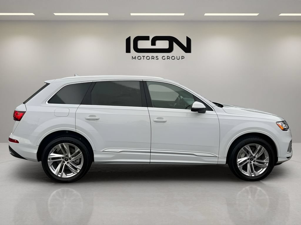 Used 2023 Audi Q7 2.0T Premium w/ Towing Package AWD/4WD image 6
