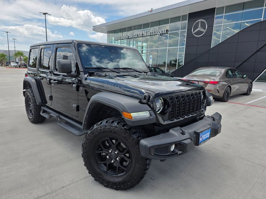 Used 2025 Jeep Wrangler Unlimited Sport AWD/4WD image 1