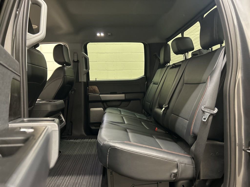 Used 2024 Ford F350 Lariat w/ Lariat Ultimate Package image 8