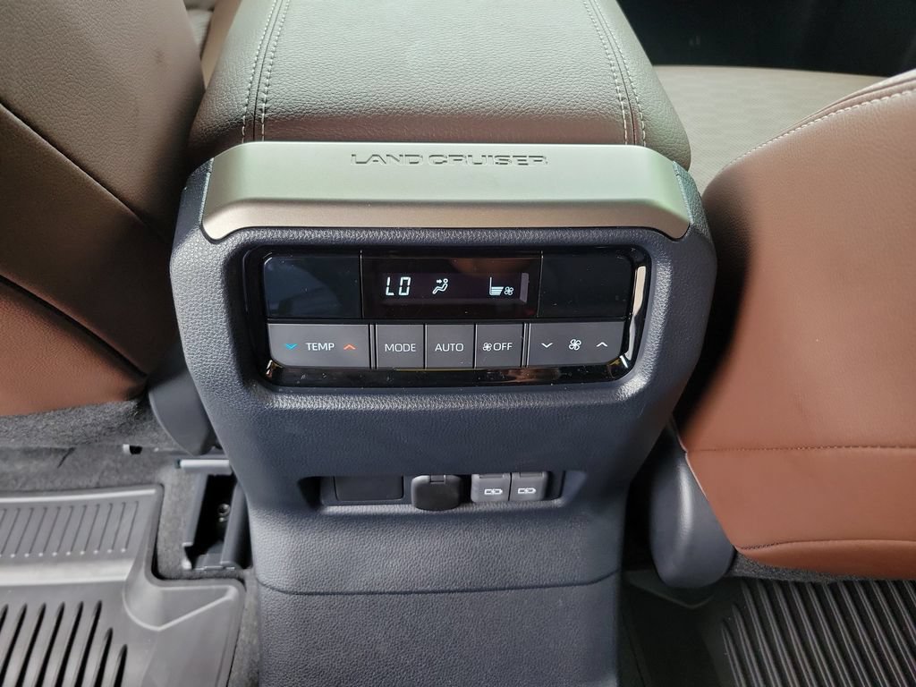Used 2025 Toyota Land Cruiser w/ Premium Package AWD/4WD image 17