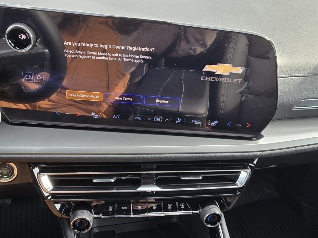 New 2026 Chevrolet Traverse LT w/ Midnight/Sport Edition image 18