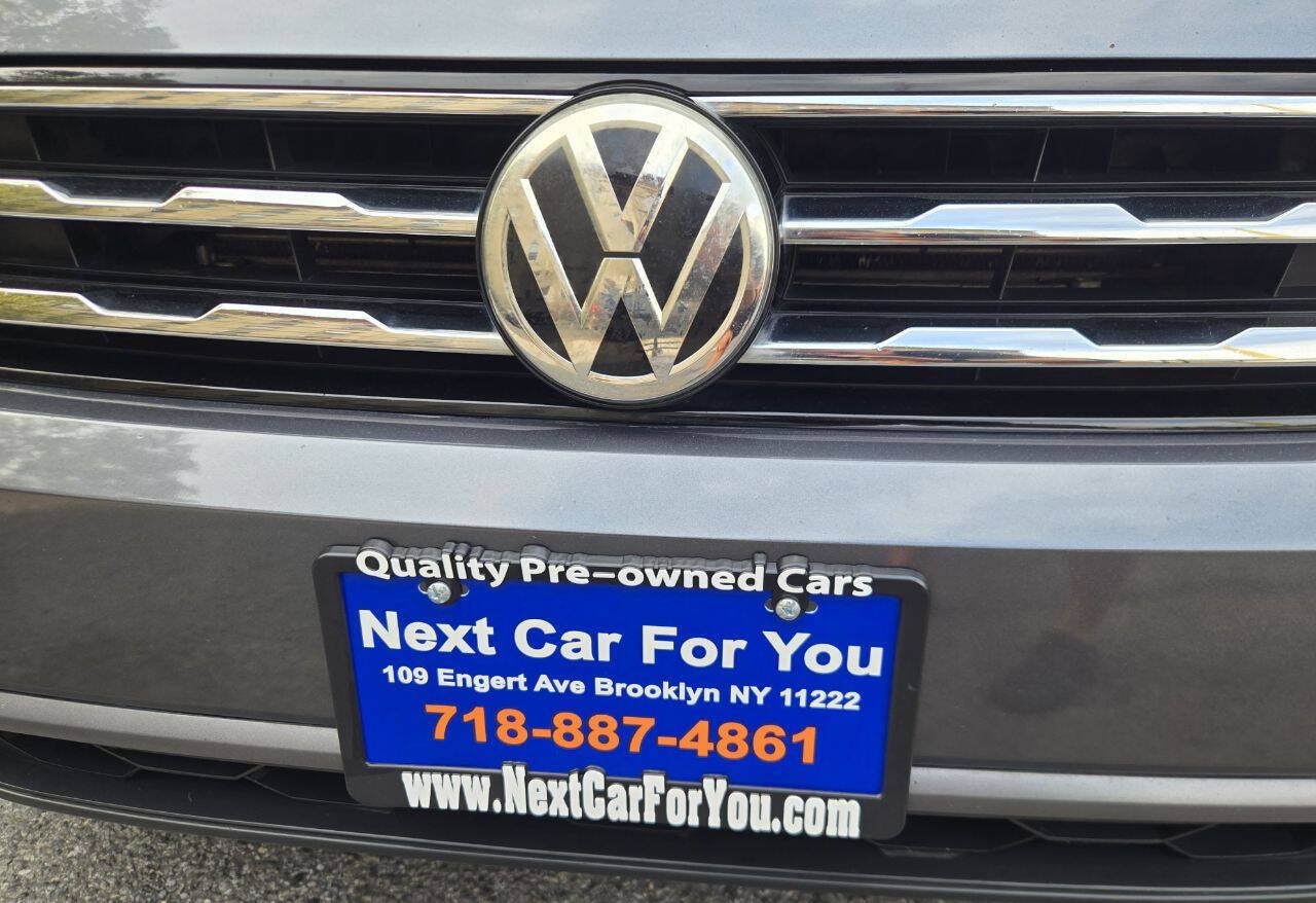Used 2021 Volkswagen Tiguan SE FWD image 16