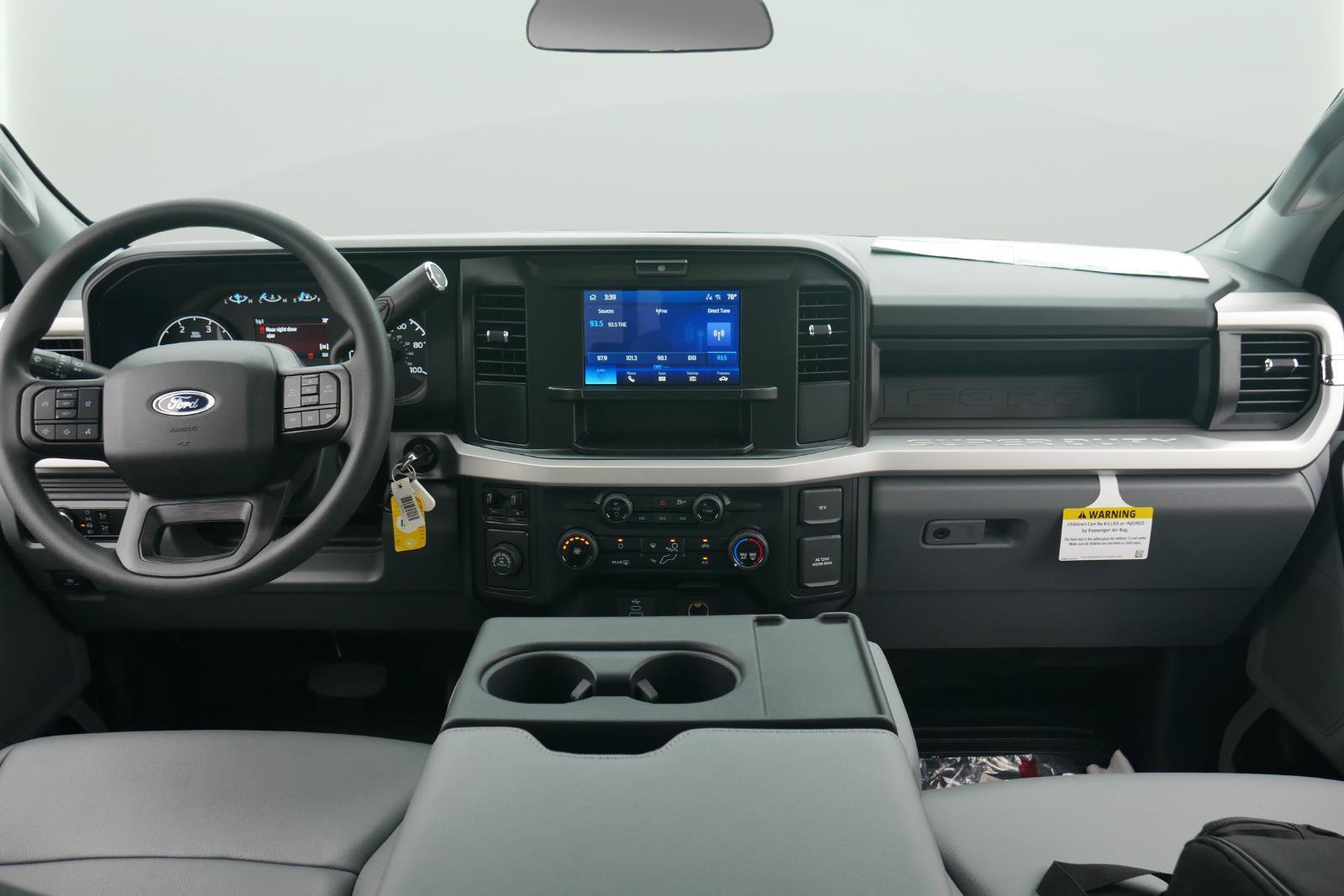 New 2025 Ford F250 XL w/ XL Chrome Package image 28