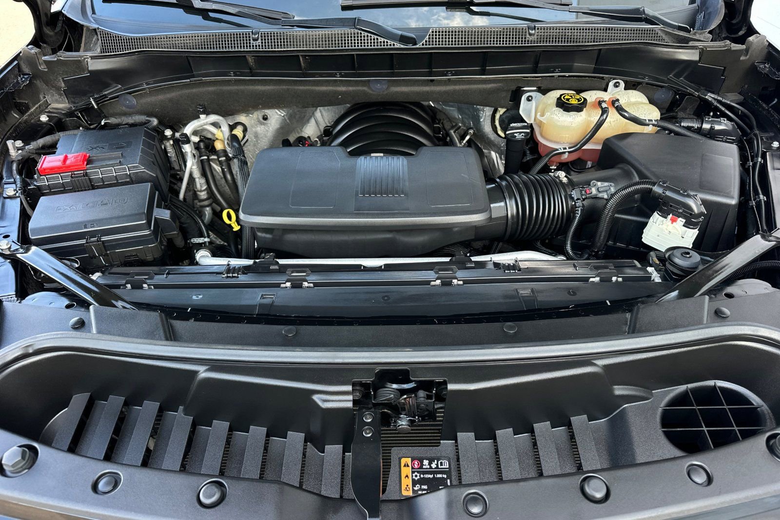 Used 2022 Chevrolet Suburban Z71 image 26