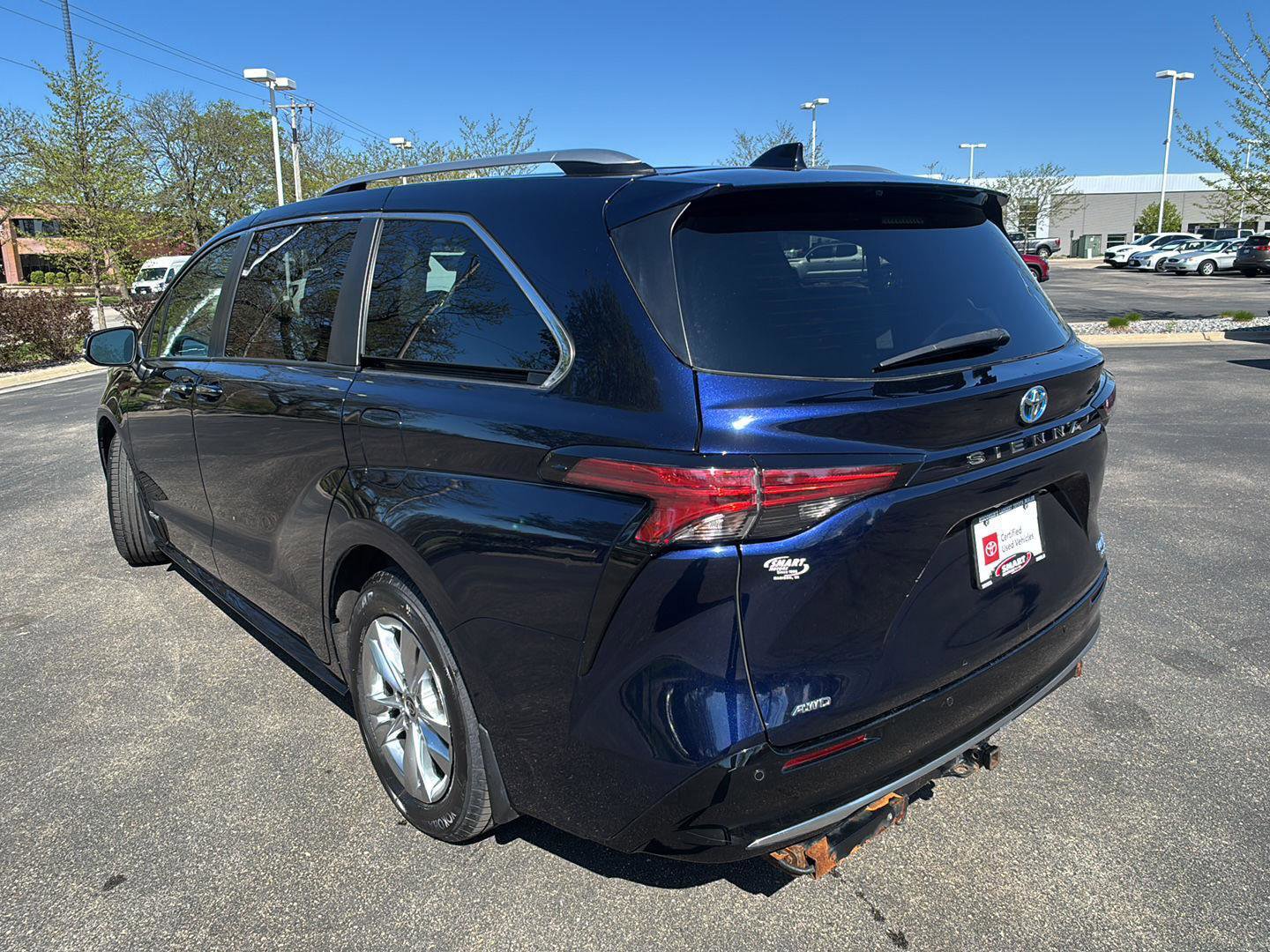 Used 2021 Toyota Sienna Limited AWD/4WD image 12