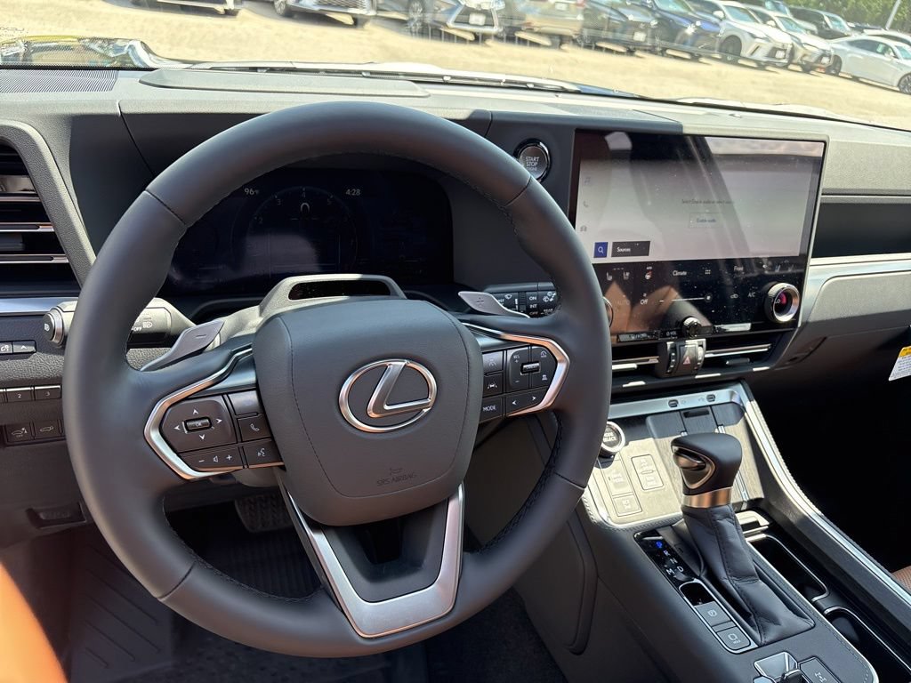 Certified 2026 Lexus GX 550 AWD/4WD image 16