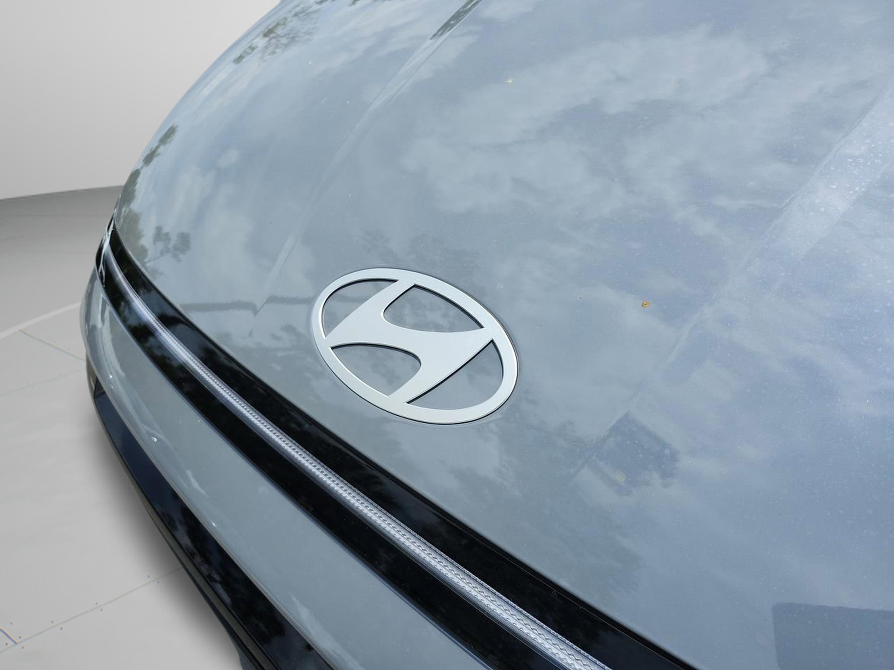 New 2026 Hyundai Sonata Blue FWD image 28