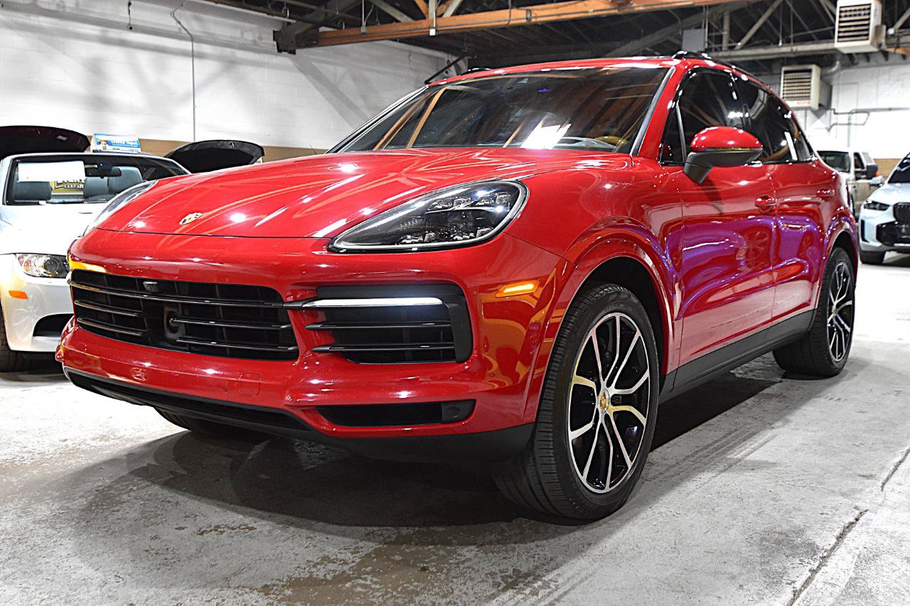 Used 2021 Porsche Cayenne AWD/4WD image 3